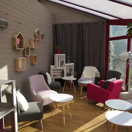 Bed and Breakfast Comme A La Maison *